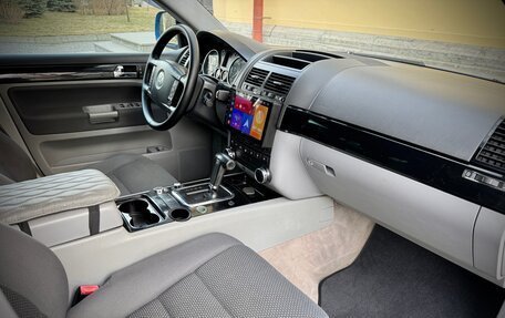Volkswagen Touareg III, 2004 год, 849 000 рублей, 6 фотография