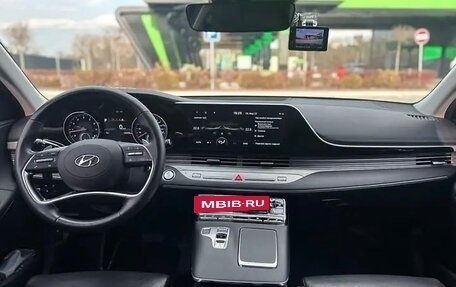 Hyundai Grandeur, 2021 год, 3 000 000 рублей, 15 фотография