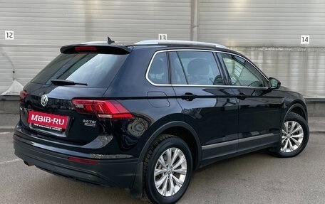 Volkswagen Tiguan II, 2017 год, 2 159 000 рублей, 5 фотография