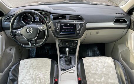 Volkswagen Tiguan II, 2017 год, 2 159 000 рублей, 13 фотография
