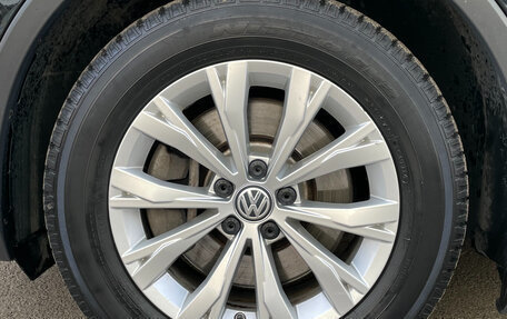 Volkswagen Tiguan II, 2017 год, 2 159 000 рублей, 19 фотография