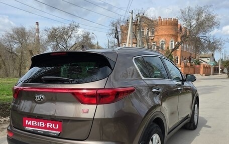 KIA Sportage IV рестайлинг, 2018 год, 2 250 000 рублей, 9 фотография