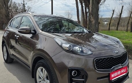 KIA Sportage IV рестайлинг, 2018 год, 2 250 000 рублей, 3 фотография