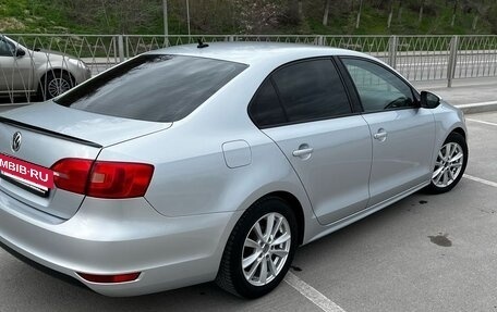 Volkswagen Jetta VI, 2014 год, 1 150 000 рублей, 3 фотография