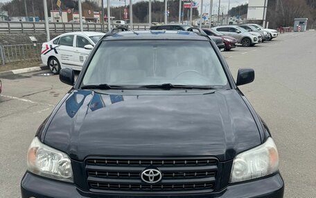 Toyota Highlander III, 2002 год, 706 000 рублей, 1 фотография