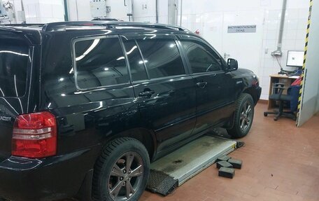 Toyota Highlander III, 2002 год, 706 000 рублей, 17 фотография