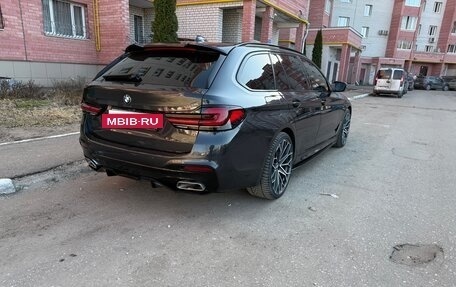BMW 5 серия, 2019 год, 4 600 000 рублей, 14 фотография