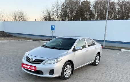 Toyota Corolla, 2013 год, 1 045 000 рублей, 2 фотография