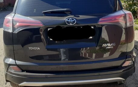 Toyota RAV4, 2015 год, 2 950 000 рублей, 9 фотография