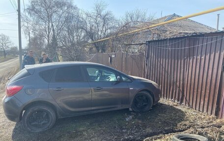 Opel Astra J, 2010 год, 411 000 рублей, 6 фотография
