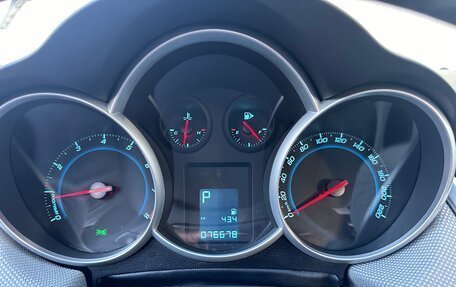 Chevrolet Cruze II, 2014 год, 980 000 рублей, 17 фотография