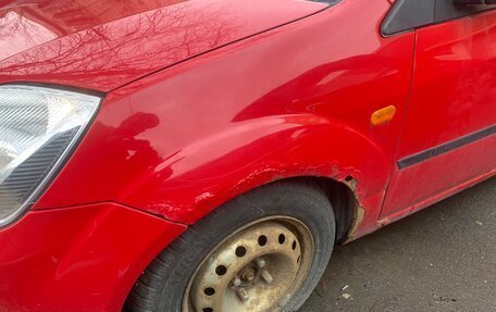 Ford Fiesta, 2005 год, 190 000 рублей, 3 фотография