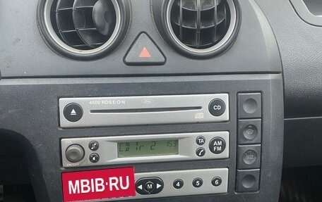 Ford Fiesta, 2005 год, 190 000 рублей, 10 фотография