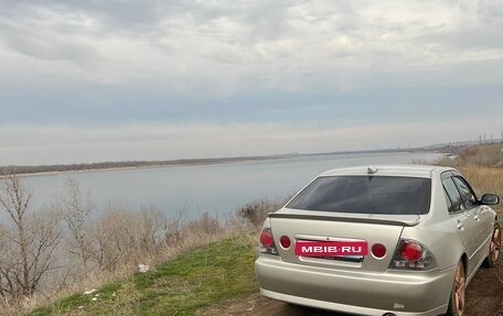 Toyota Altezza, 1999 год, 1 100 000 рублей, 5 фотография