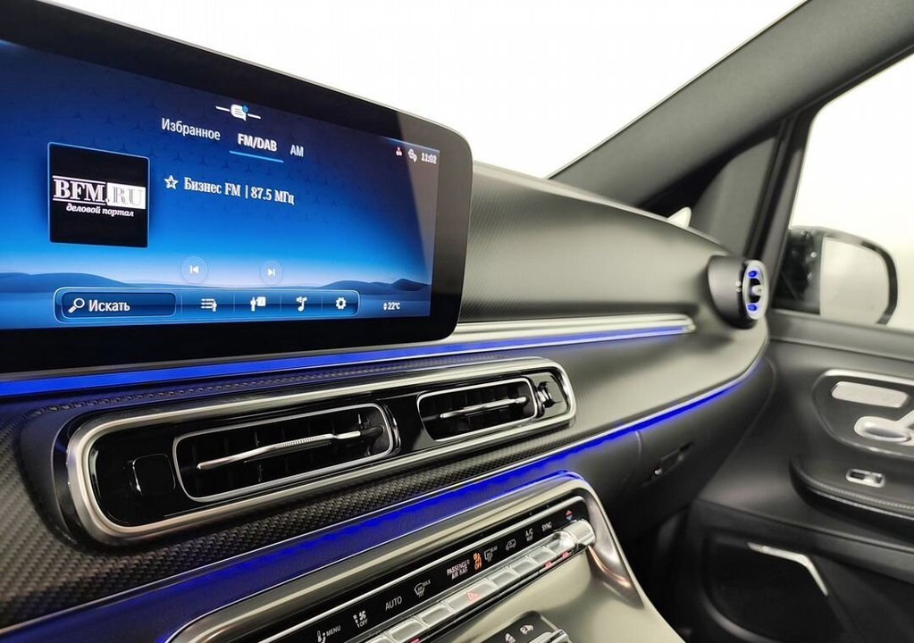 Mercedes-Benz V-Класс, 2024 год, 20 619 900 рублей, 13 фотография