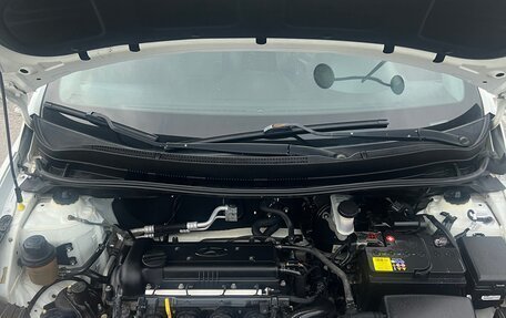 Hyundai Solaris II рестайлинг, 2013 год, 750 000 рублей, 2 фотография