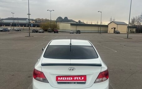 Hyundai Solaris II рестайлинг, 2013 год, 750 000 рублей, 12 фотография