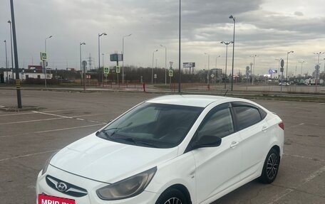 Hyundai Solaris II рестайлинг, 2013 год, 750 000 рублей, 6 фотография