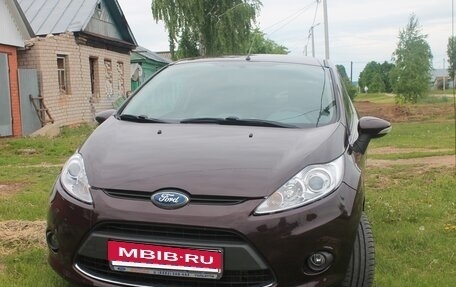 Ford Fiesta, 2008 год, 585 000 рублей, 2 фотография