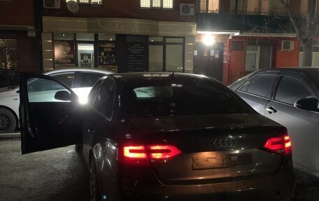 Audi A4, 2008 год, 1 300 000 рублей, 9 фотография