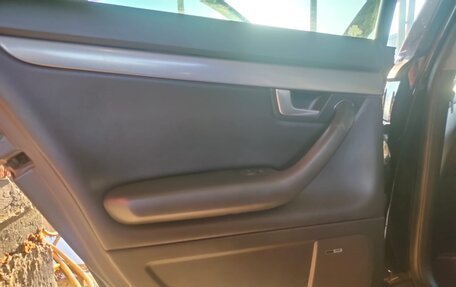 Audi A4, 2002 год, 690 000 рублей, 13 фотография