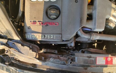 Audi A4, 2002 год, 690 000 рублей, 25 фотография
