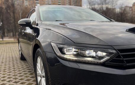 Volkswagen Passat B8 рестайлинг, 2018 год, 1 930 000 рублей, 10 фотография