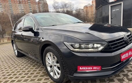 Volkswagen Passat B8 рестайлинг, 2018 год, 1 930 000 рублей, 11 фотография