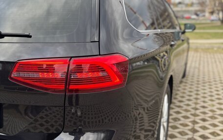Volkswagen Passat B8 рестайлинг, 2018 год, 1 930 000 рублей, 17 фотография