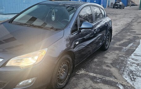 Opel Astra J, 2010 год, 690 000 рублей, 8 фотография
