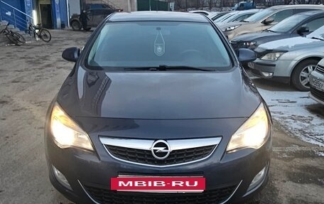 Opel Astra J, 2010 год, 690 000 рублей, 7 фотография