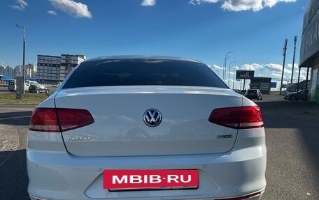 Volkswagen Passat B8 рестайлинг, 2016 год, 1 650 000 рублей, 4 фотография
