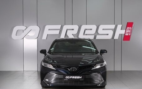 Toyota Camry, 2018 год, 2 650 000 рублей, 3 фотография