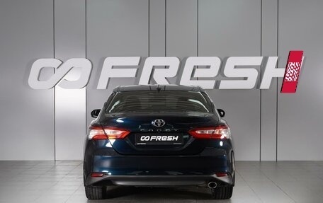 Toyota Camry, 2018 год, 2 650 000 рублей, 4 фотография