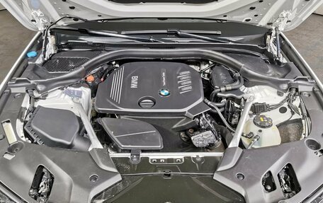 BMW 5 серия, 2018 год, 3 295 000 рублей, 14 фотография