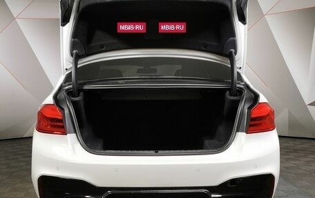 BMW 5 серия, 2018 год, 3 295 000 рублей, 13 фотография