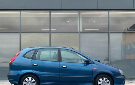 Nissan Almera Tino i, 2002 год, 299 000 рублей, 3 фотография
