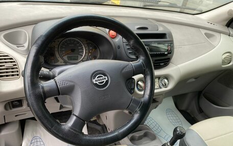 Nissan Almera Tino i, 2002 год, 299 000 рублей, 7 фотография