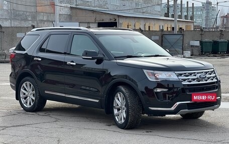 Ford Explorer VI, 2018 год, 2 999 900 рублей, 5 фотография