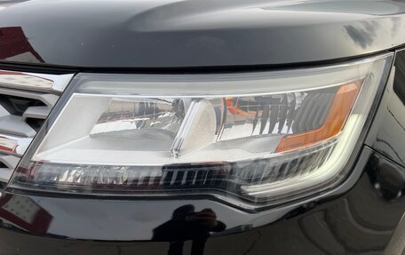 Ford Explorer VI, 2018 год, 2 999 900 рублей, 15 фотография