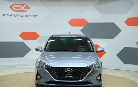 Hyundai Solaris II рестайлинг, 2021 год, 1 570 000 рублей, 2 фотография