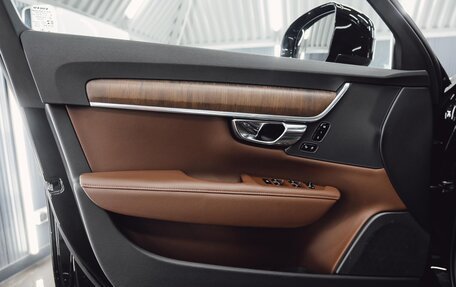 Volvo V90 Cross Country I рестайлинг, 2020 год, 4 800 000 рублей, 25 фотография