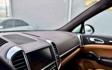 Porsche Cayenne III, 2012 год, 2 790 000 рублей, 19 фотография