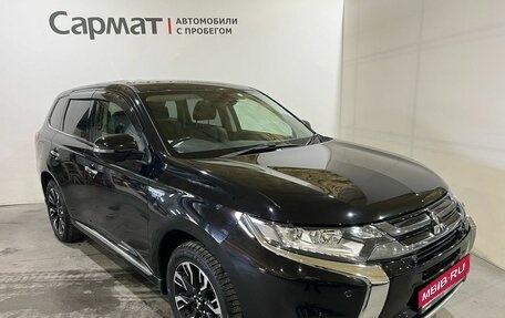 Mitsubishi Outlander III рестайлинг 3, 2015 год, 1 фотография