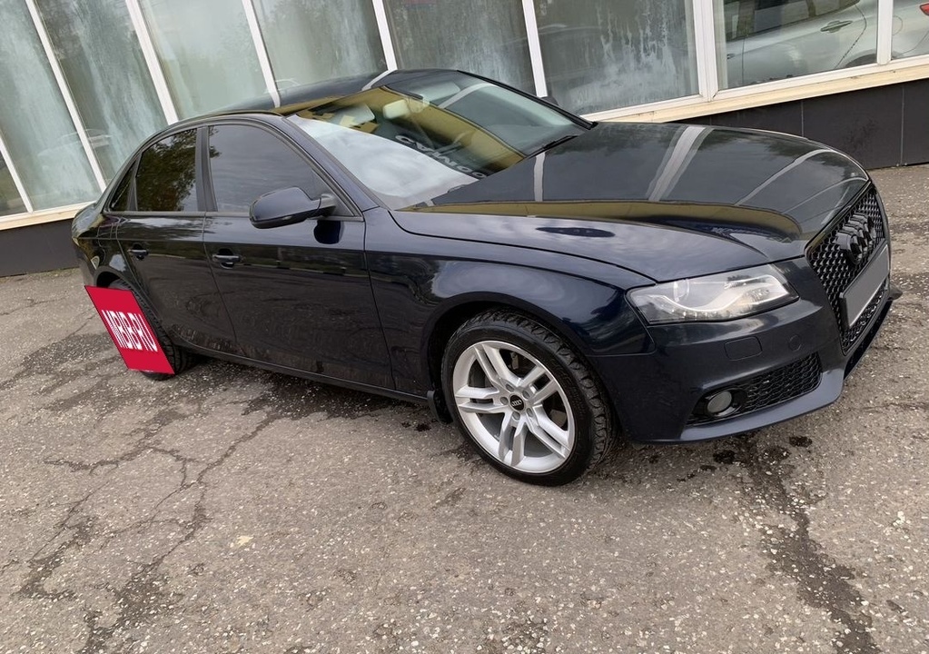 Audi A4, 2010 год, 1 550 000 рублей, 2 фотография