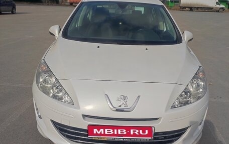 Peugeot 408 I рестайлинг, 2014 год, 650 000 рублей, 1 фотография