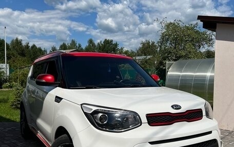 KIA Soul II рестайлинг, 2019 год, 2 000 000 рублей, 1 фотография