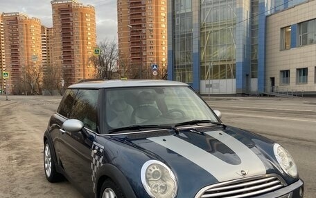 MINI Hatch, 2006 год, 1 000 000 рублей, 15 фотография