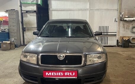 Skoda Superb III рестайлинг, 2005 год, 650 000 рублей, 6 фотография
