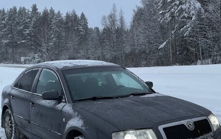 Skoda Superb III рестайлинг, 2005 год, 650 000 рублей, 3 фотография